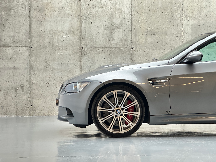 BMW Serie 3 M3 - Miniatura 5