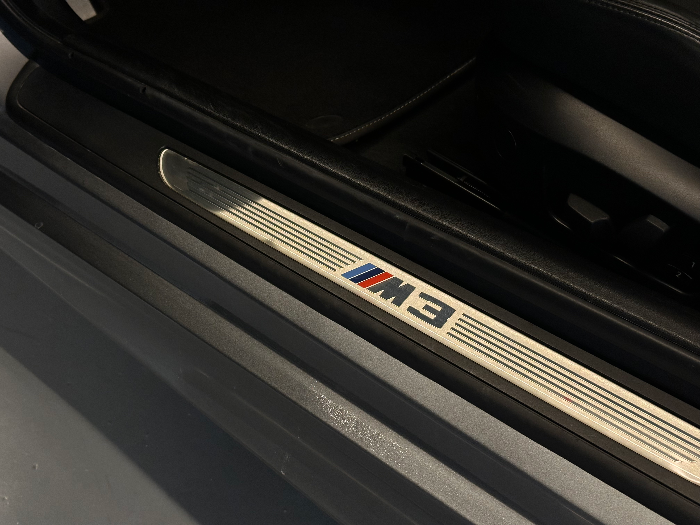 BMW Serie 3 M3 - Miniatura 38